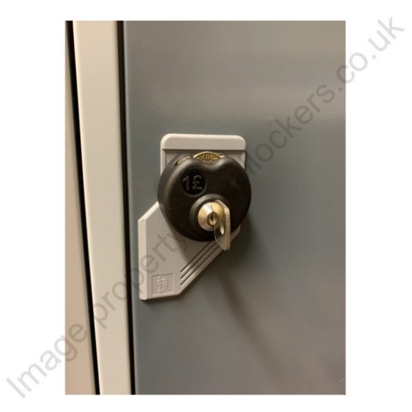 £1 coin lock for Helmsman lockers