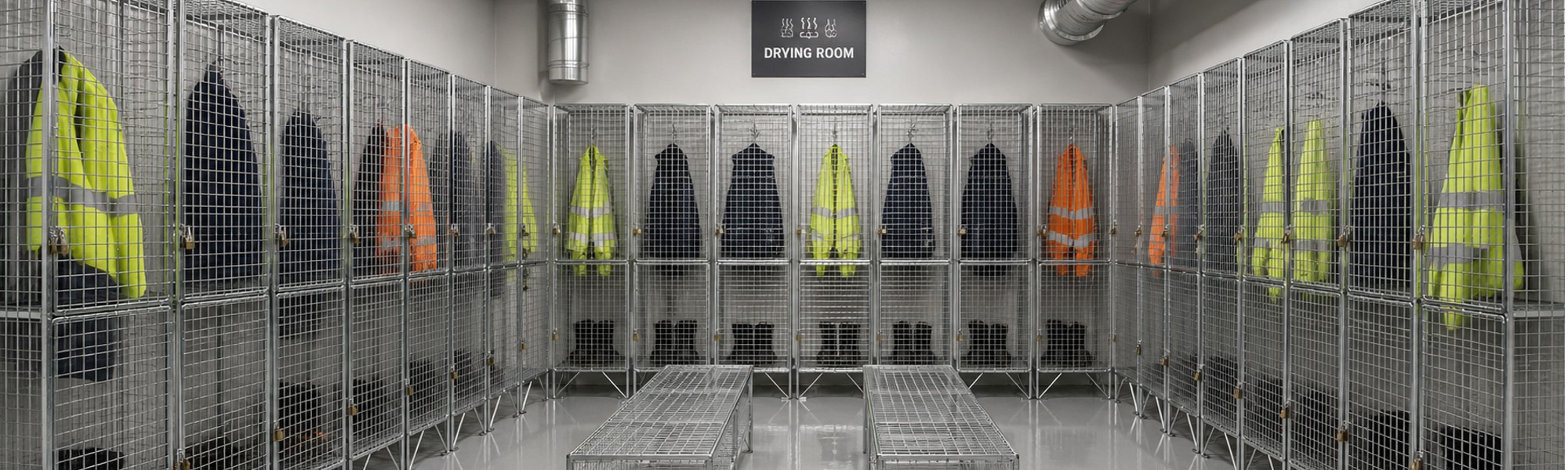 Wire Mesh Lockers, mesh lockers, bright zinc mesh lockers, coloured mesh lockers, full ventilation lockers